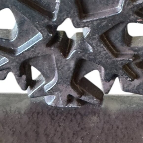 Snowflake Cast Iron Metal Christmas Mantle Stocking Holder Decor Heavy 3D Brown - Picture 3 of 14